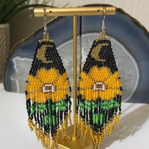 Elegant Beaded Sunflower Earrings